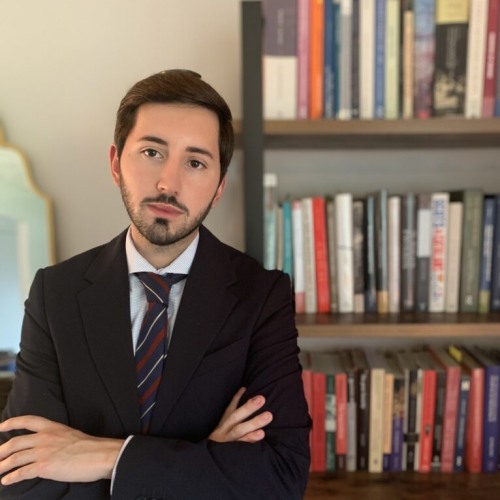 Photo of Hector Linares
